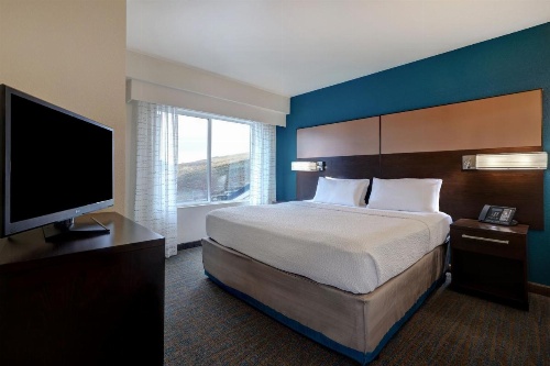 Residence Inn by Marriott Pullman image 7